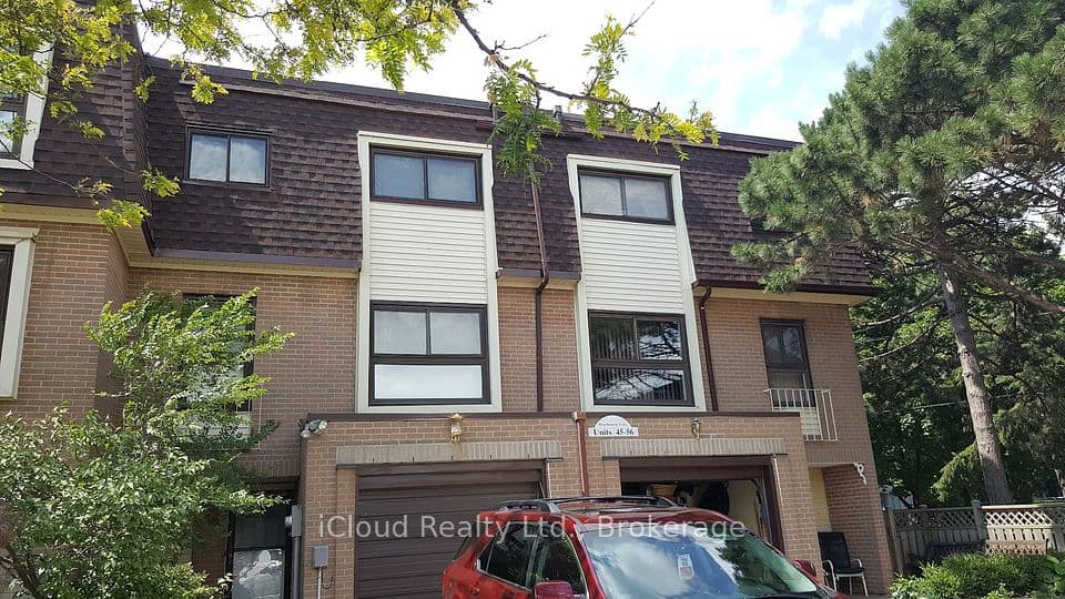 46 Dearbourne Boulevard 56, Brampton, ON L6T 1J7 – photo 2