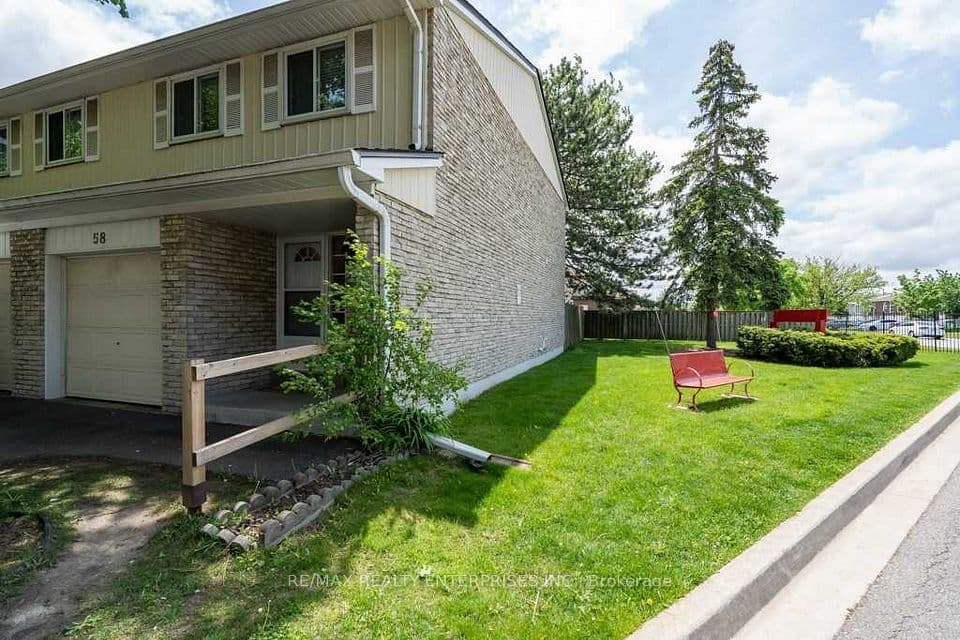 830 Stainton Drive 58, Mississauga, ON L5C 2Z3 – photo 2