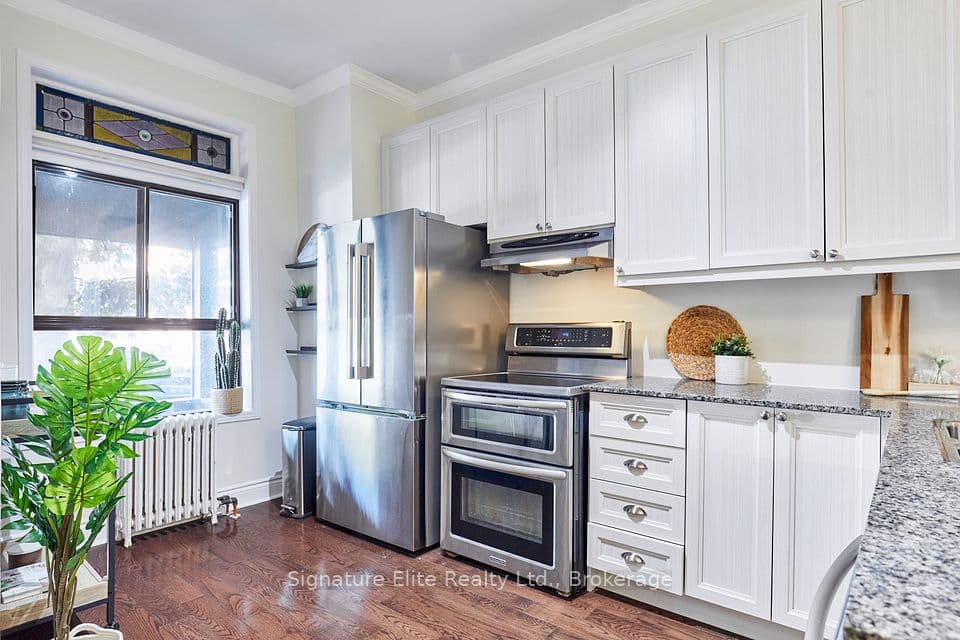 340 Pacific Avenue, Toronto, ON M6P 2R1 – photo 3