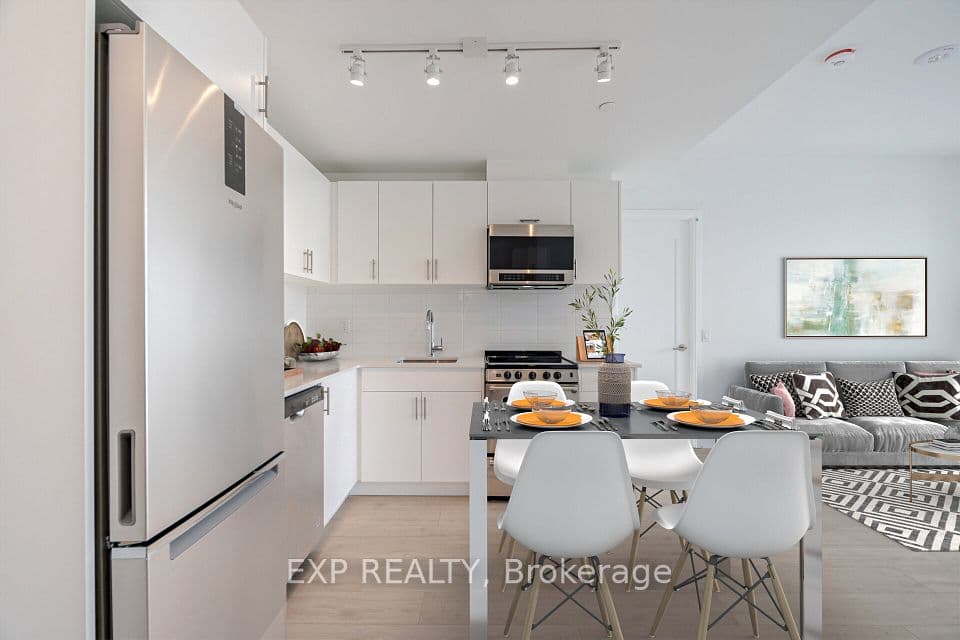 412 Silver Maple Road 405, Oakville, ON L6H 7X8 – photo 2