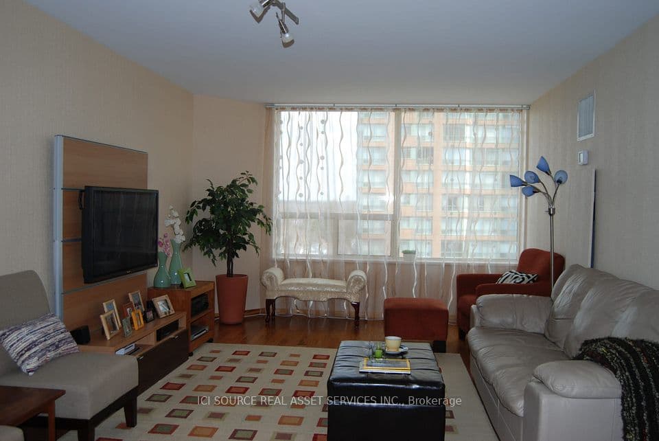 1270 Maple Crossing Boulevard 905, Burlington, ON L7S 2J3 – main photo