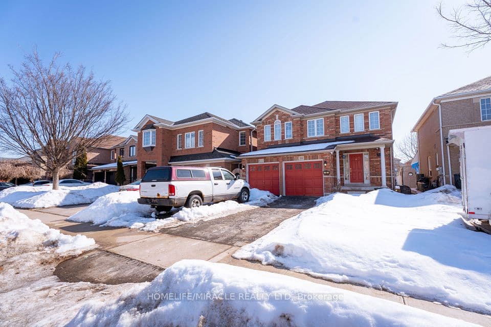16 Dunure Crescent, Brampton, ON L7A 2Y5 – photo 3