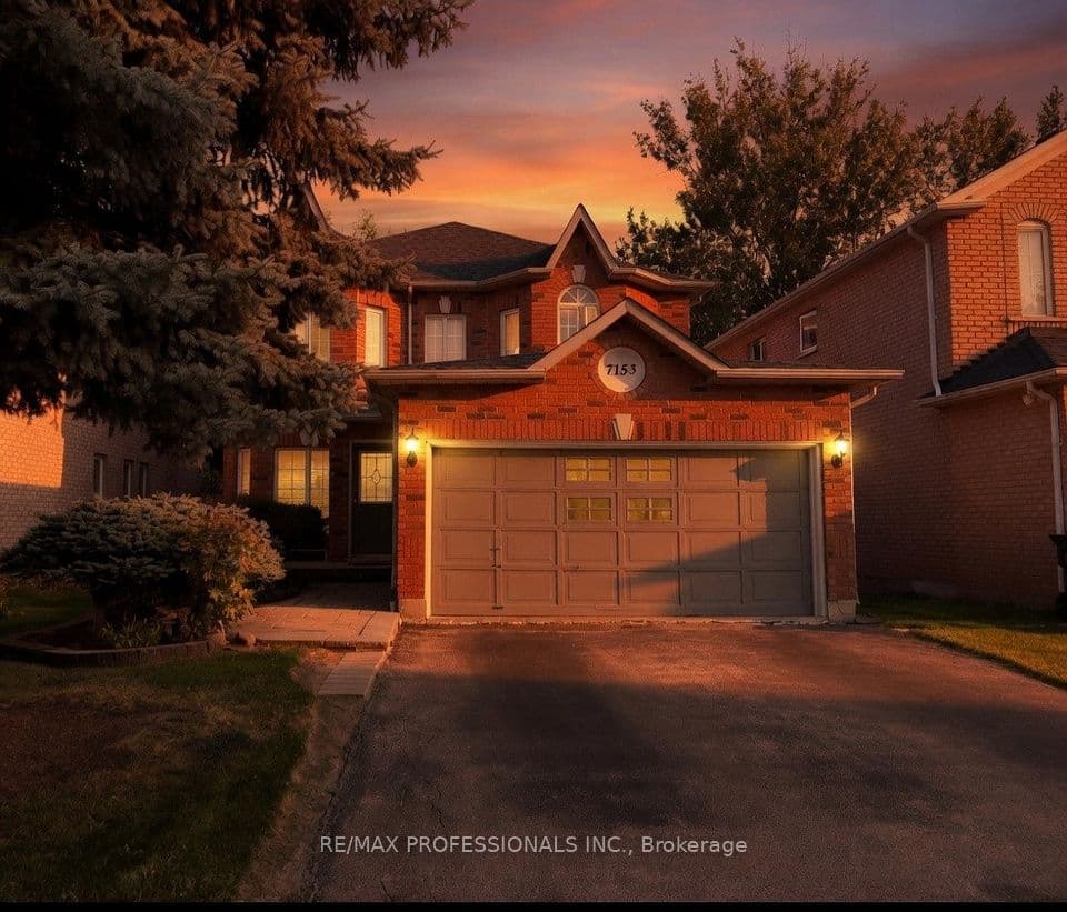 7153 Waldorf Way, Mississauga, ON L5N 7R3 – main photo