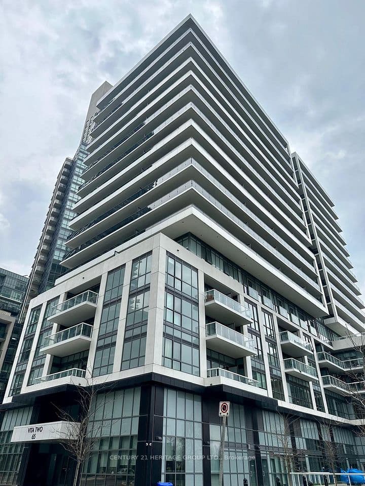 65 Annie Craig Drive 402, Toronto, ON M8V 0G3 – main photo