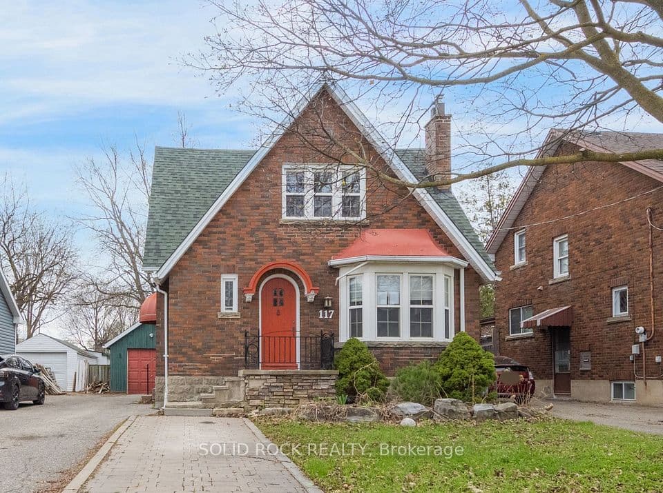 117 Mill Street S, Brampton, ON L6Y 1T4 – main photo