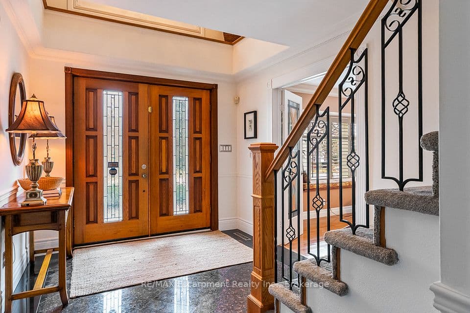 24 Birkbank Drive, Oakville, ON L6J 4Y9 – photo 2