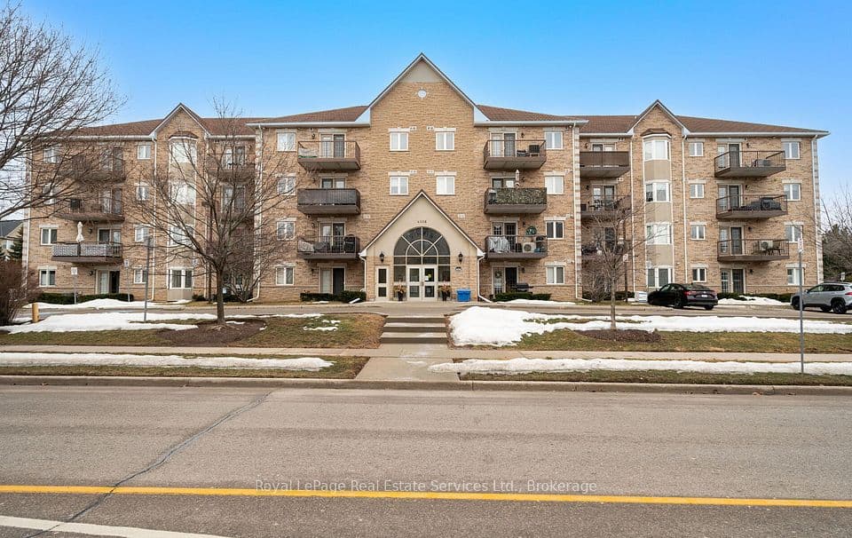 4006 Kilmer Drive 409, Burlington, ON L7M 4W4 – main photo
