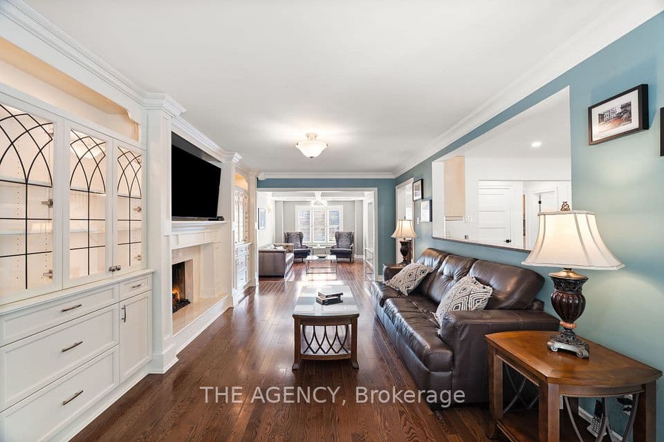 7 Stonegate Drive, Brampton, ON L6Z 3L7 – photo 2