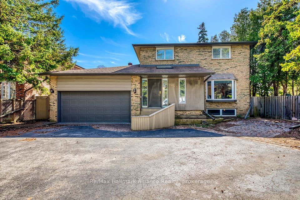 494 Chartwell Road, Oakville, ON L6J 4A5 – photo 2