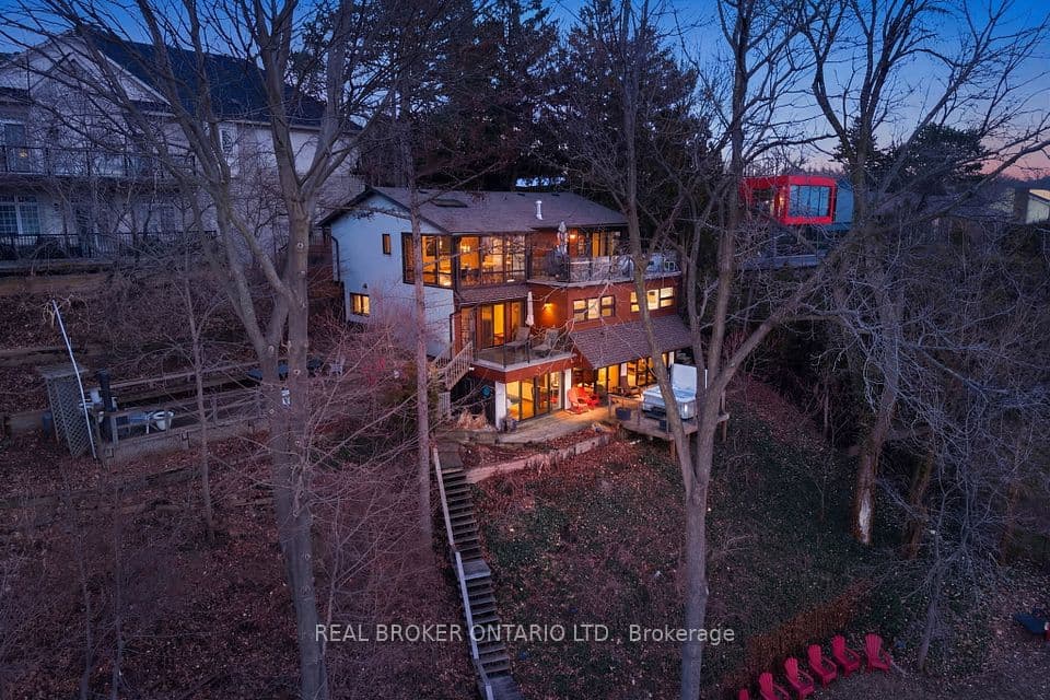 868 Danforth Place, Burlington, ON L7T 1S2 – main photo
