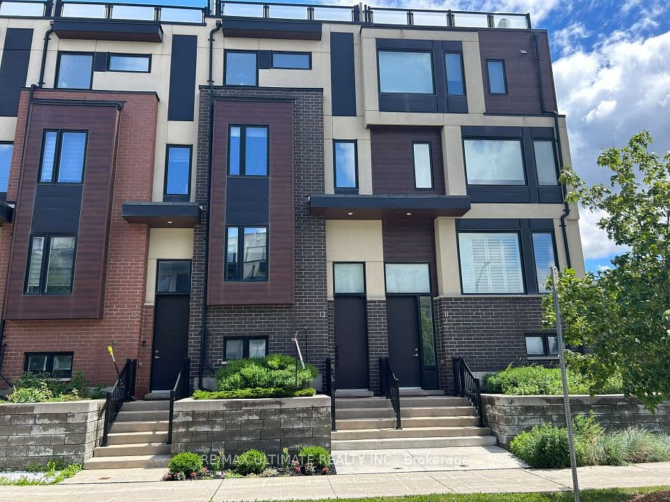 13 Caroline Carpenter Grove, Toronto, ON M3K 0B1 – main photo