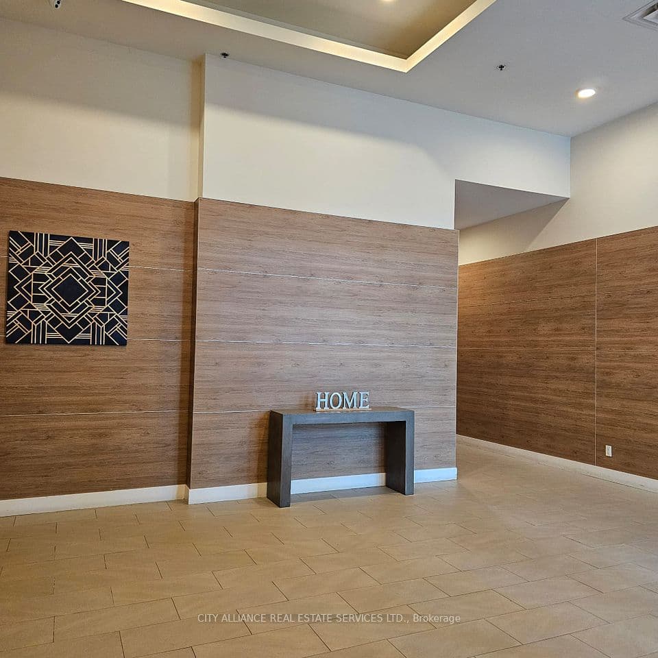 2522 Keele Street 512, Toronto, ON M6L 2N8 – photo 2