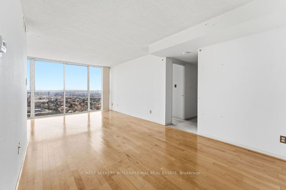880 Dundas Street W 1604, Mississauga, ON L5C 4H3 – photo 2