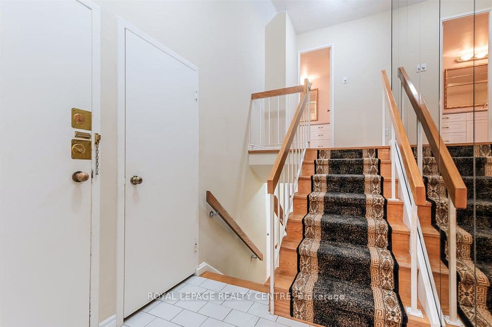296 Mill Road B4, Toronto, ON M9C 4X8 – photo 2