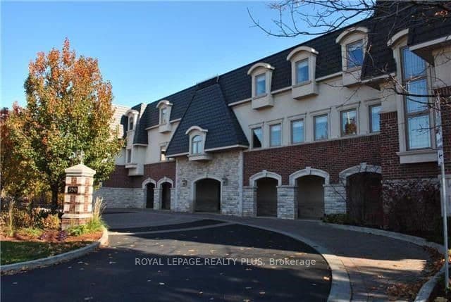 390 Upper Middle Road E 305, Oakville, ON L6H 0A5 – main photo