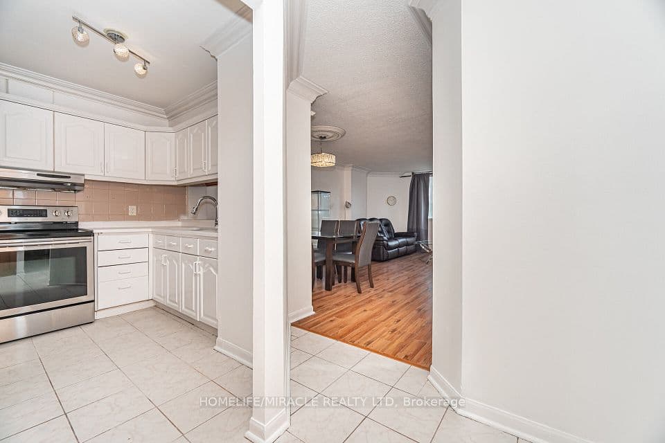 236 Albion Road 208, Toronto, ON M9W 6A6 – photo 3
