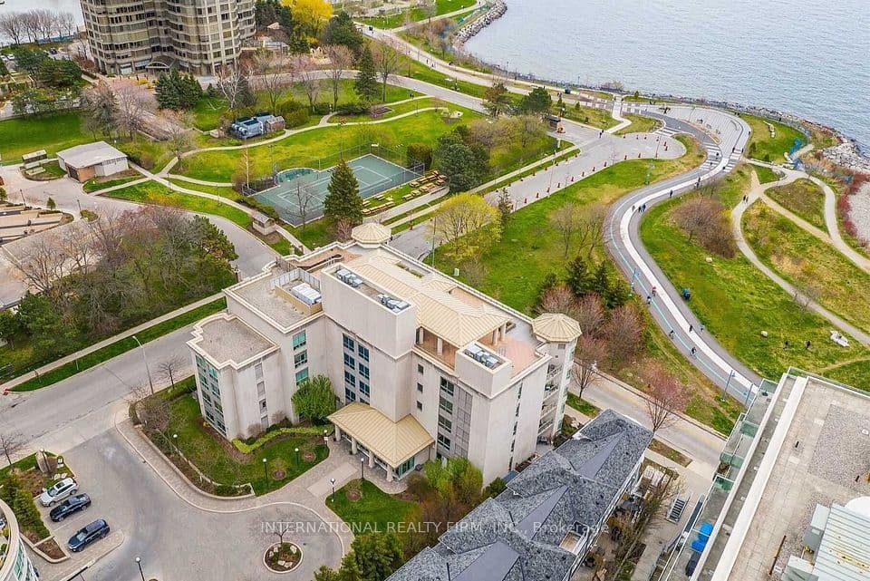 80 Palace Pier Court PH502, Toronto, ON M8V 4C1 – photo 2