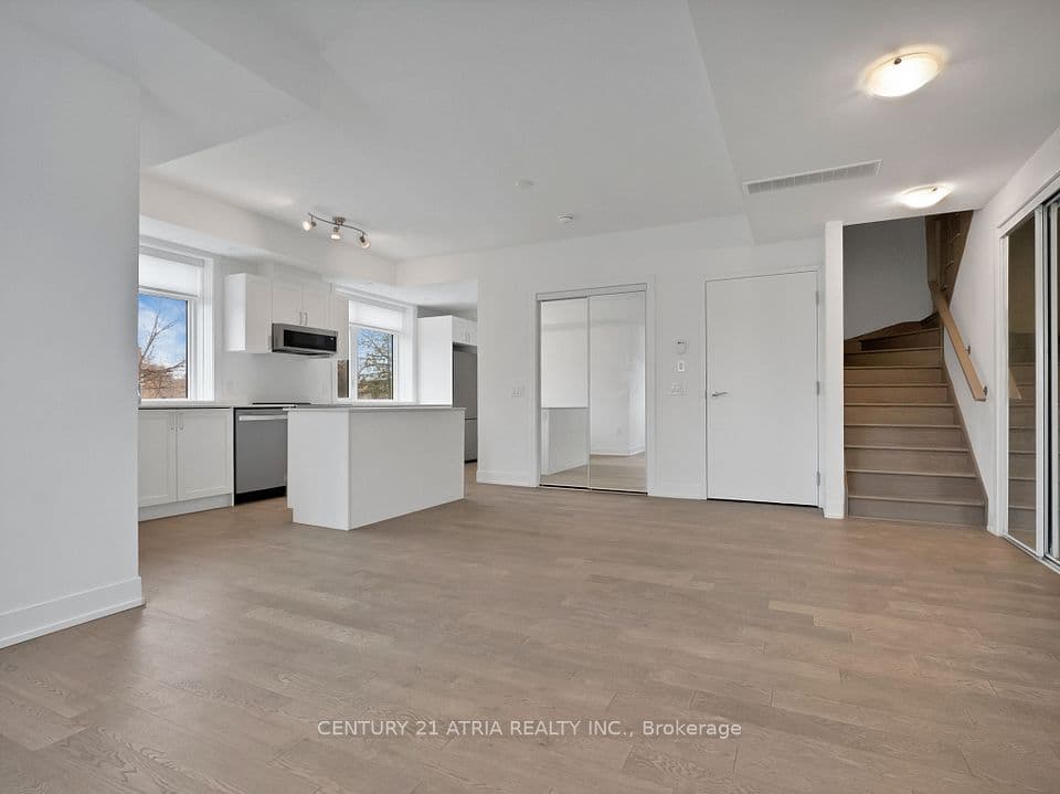 1085 Douglas Mccurdy Common 212, Mississauga, ON L5G 0C6 – photo 2