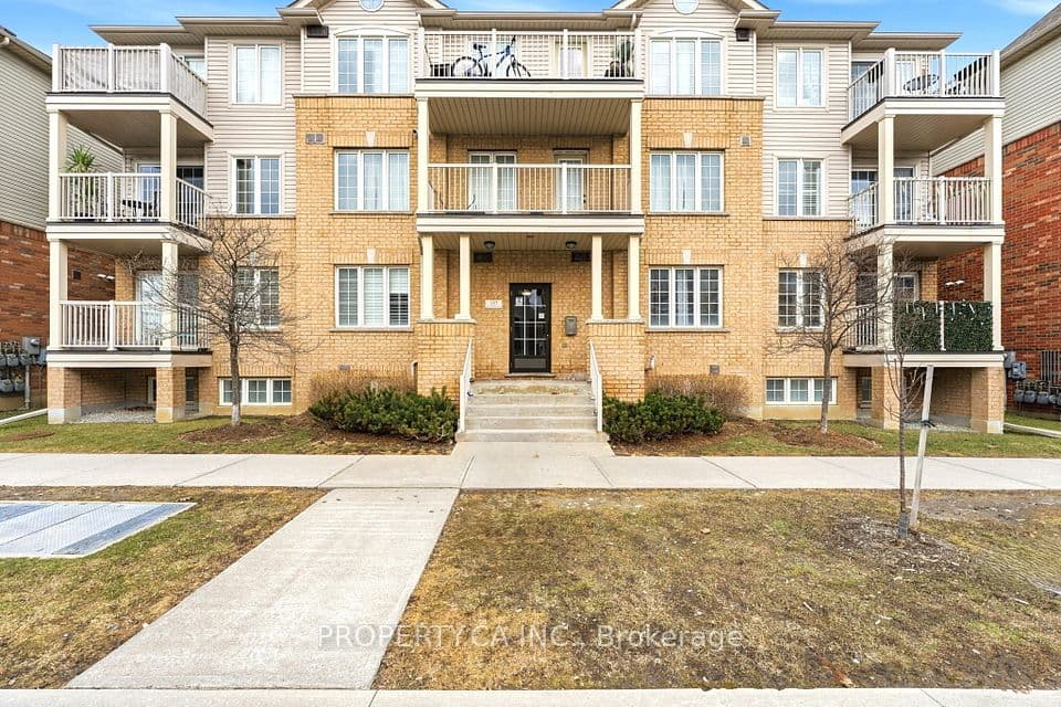 157 Isaac Devins Boulevard 6, Toronto, ON M9M 0C5 – main photo