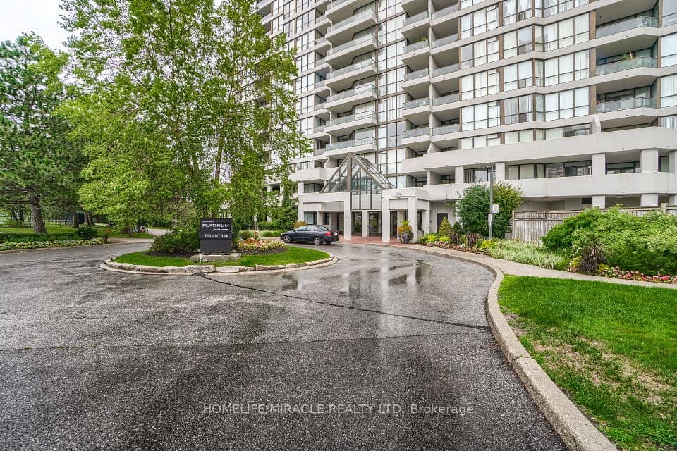 1 Rowntree Road 502, Toronto, ON M9V 5G7 – photo 3