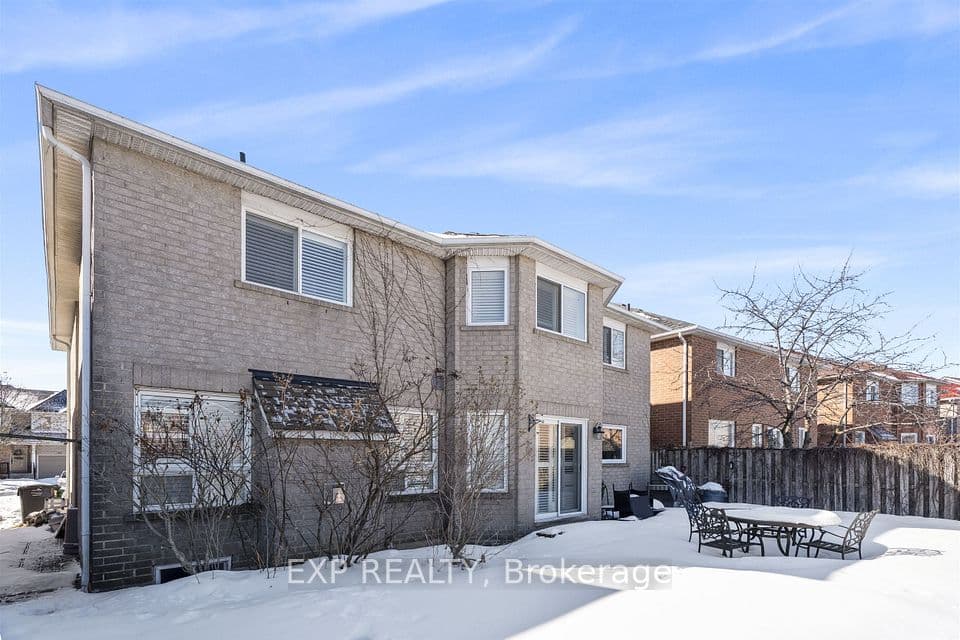 76 Hiberton Crescent, Brampton, ON L7A 3C9 – photo 2