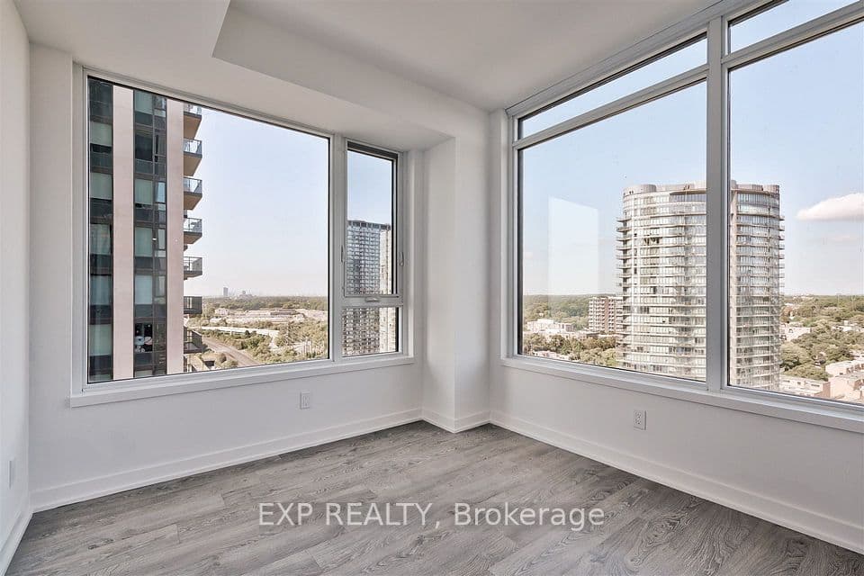 1926 Lakeshore Boulevard W 2216, Toronto, ON M6S 1A1 – photo 3