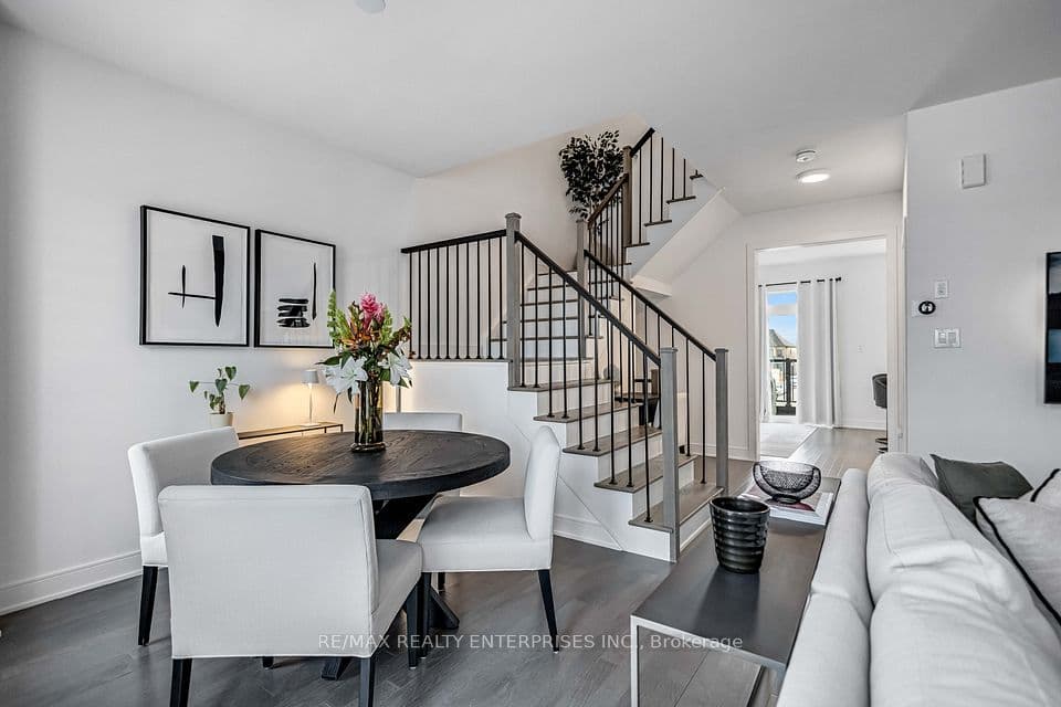 2497 Littlefield Crescent, Oakville, ON L6M 5L9 – photo 2