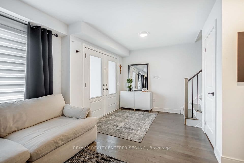 2497 Littlefield Crescent, Oakville, ON L6M 5L9 – photo 3