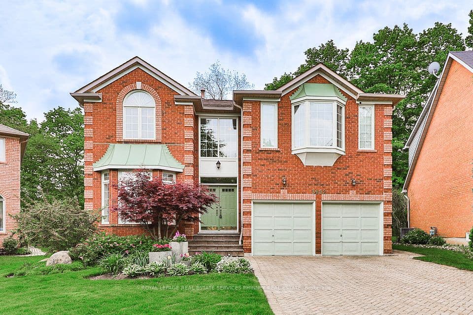 3952 Rolling Valley Drive, Mississauga, ON L5L 5V9 – main photo
