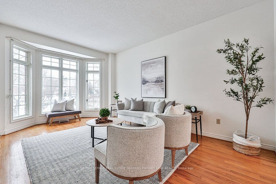 3952 Rolling Valley Drive, Mississauga, ON L5L 5V9 – photo 3
