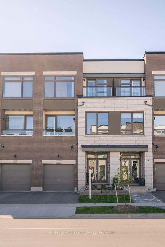 228 Wheat Boom Drive, Oakville, ON L6H 0P4 – photo 2