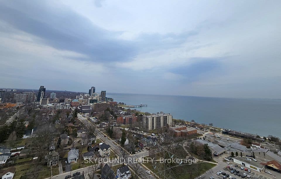 500 Brock Avenue 1008, Burlington, ON L7S 0A5 – main photo