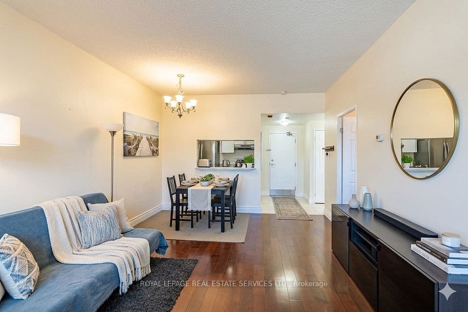 8351 McLaughlin Road 141, Brampton, ON L6Y 4H8 – photo 3