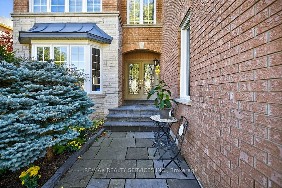 124 Royal Valley Drive, Caledon, ON L7C 1A5 – photo 3