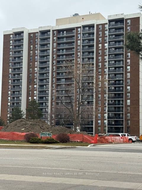 21 Knightsbridge Road 805, Brampton, ON L6T 3Y1 – main photo