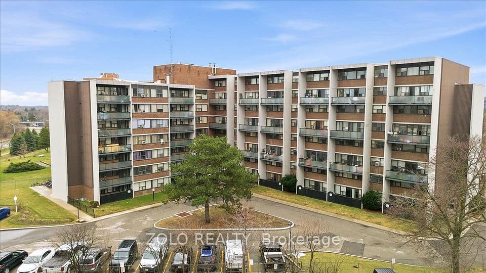 2121 Roche Court 707, Mississauga, ON L5K 2C7 – main photo