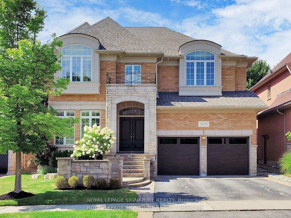 2238 Lyndhurst Drive, Oakville, ON L6H 7V4 – photo 3