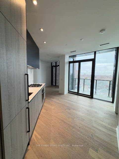 2625 Dundas Street W 809, Toronto, ON M6P 0C5 – main photo