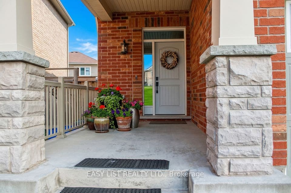 868 Paupst Place, Milton, ON L9T 8S4 – photo 3