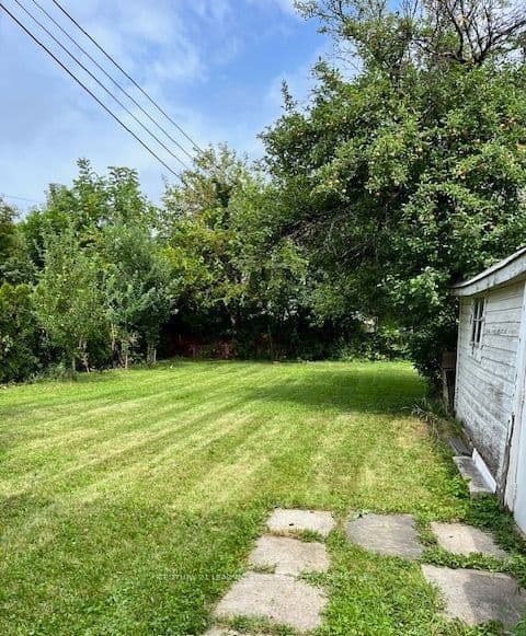 70 Westdale Drive, Toronto, ON M3K 1A6 – photo 2