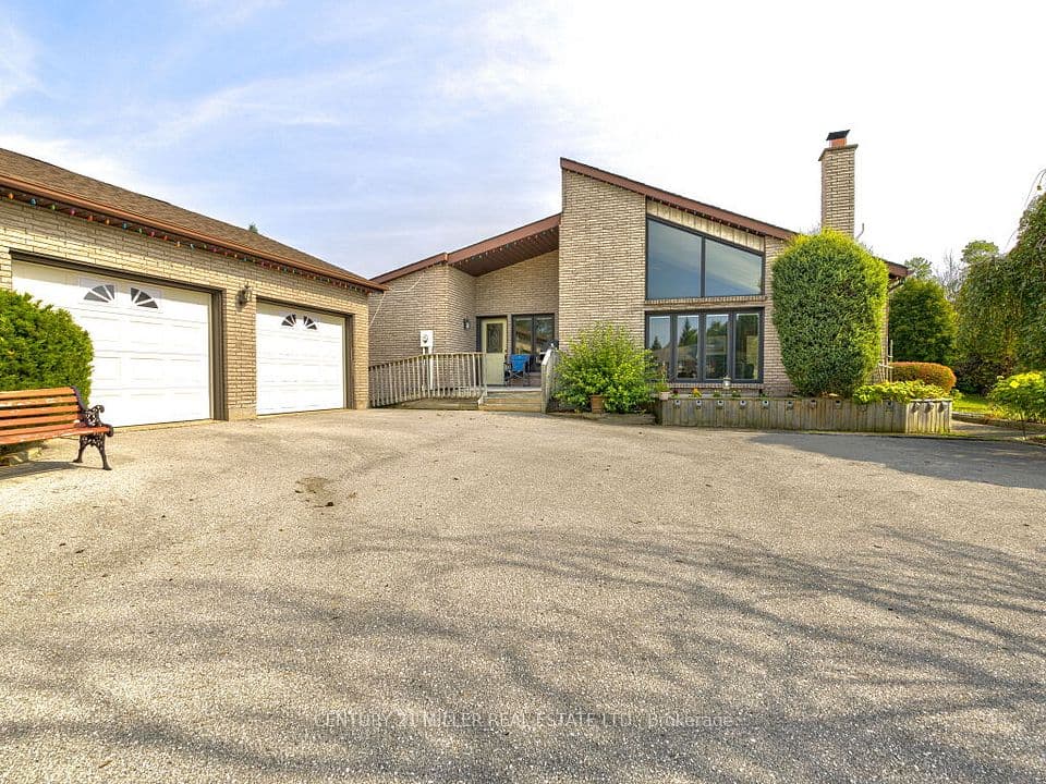 11331 Amos Drive, Milton, ON L0P 1B0 – photo 2