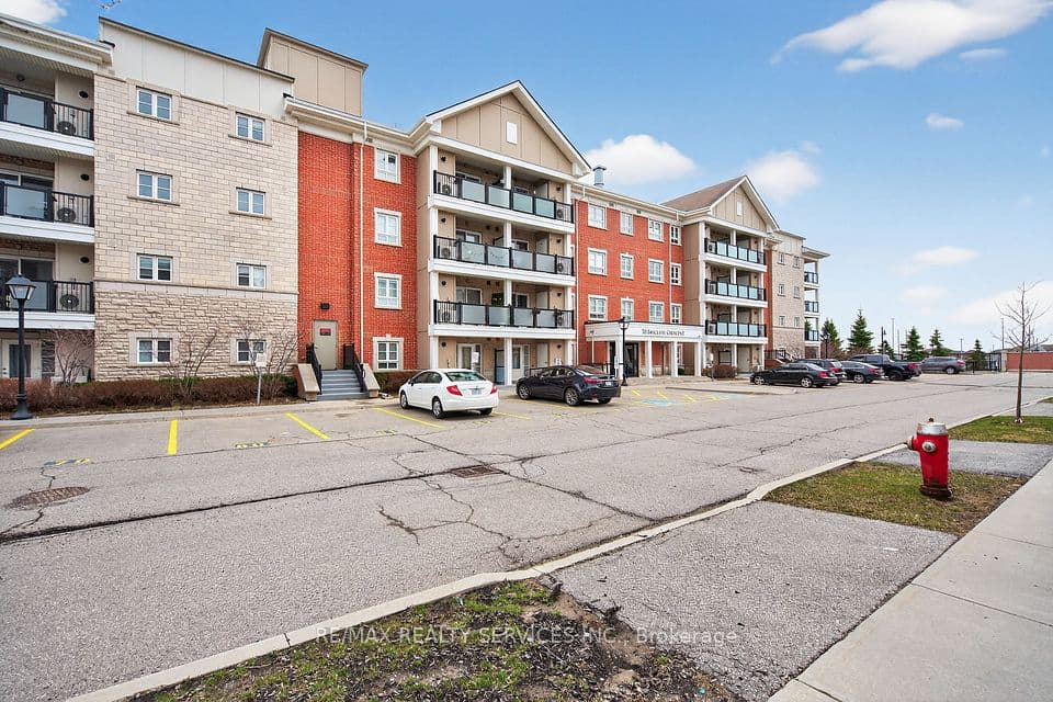70 Baycliffe Crescent 301, Brampton, ON L7A 0Z5 – photo 3