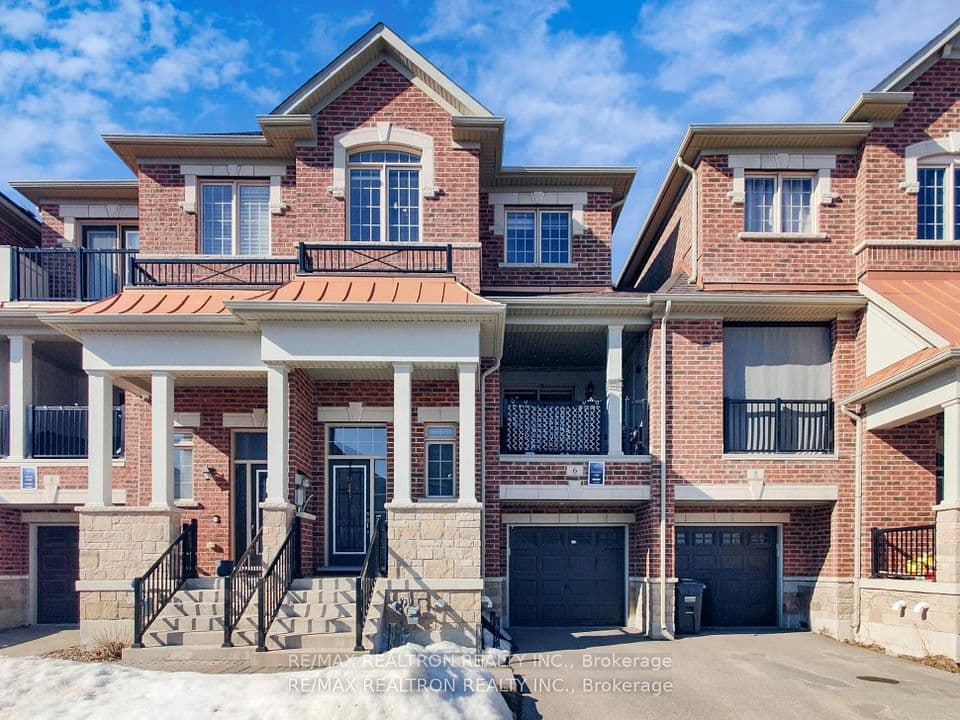6 Oakmore Lane, Brampton, ON L6Y 6H5 – main photo