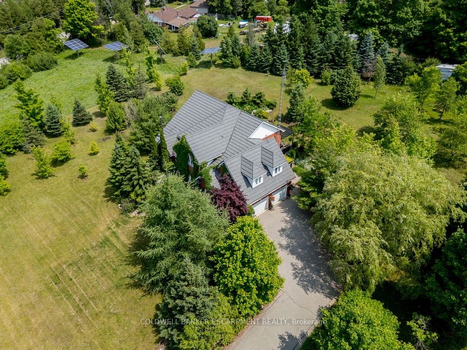 3 Morgan Drive, Halton Hills, ON L7J 2L7 – photo 2