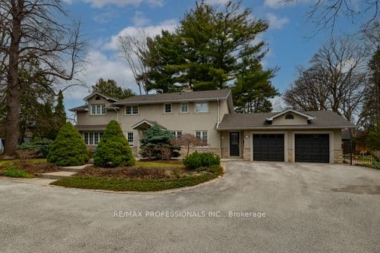 202 Radley Road, Mississauga, ON L5G 2R7 – main photo