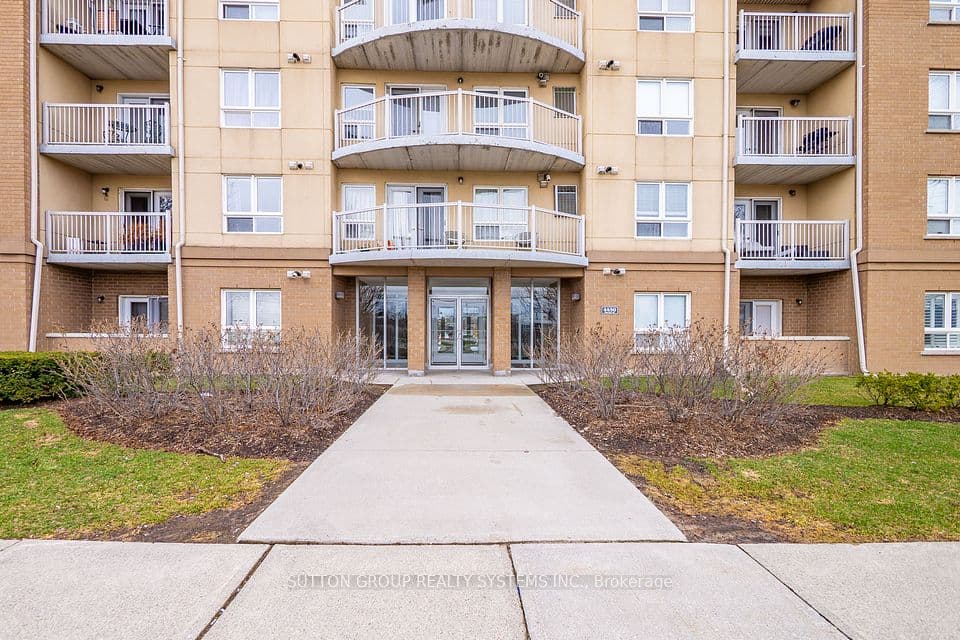 4450 Fairview Street 312, Burlington, ON L7L 7K7 – photo 2