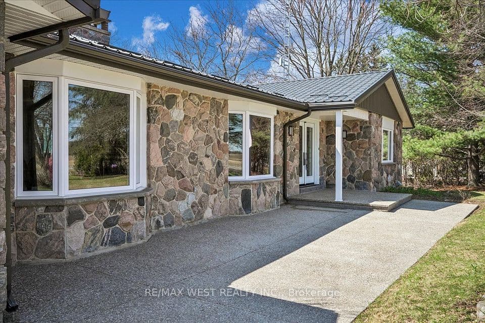 8438 Ninth Line, Halton Hills, ON L0P 1K0 – photo 2