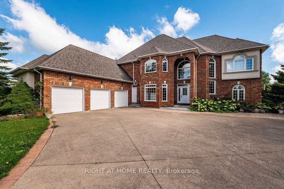 11150 Menzies Court, Milton, ON L0P 1B0 – photo 2