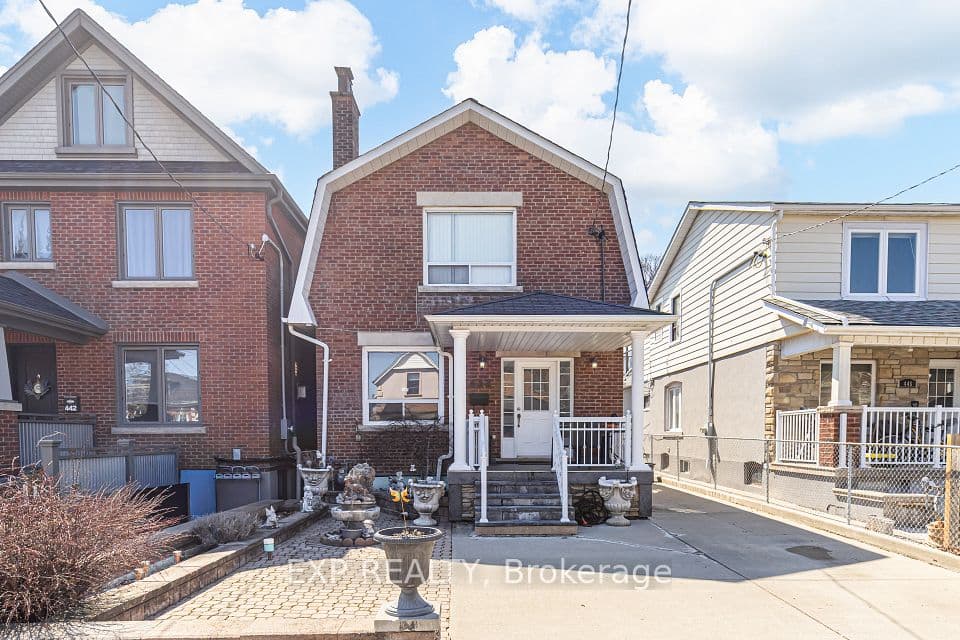 444 Maybank Avenue, Toronto, ON M6N 3S8 – main photo