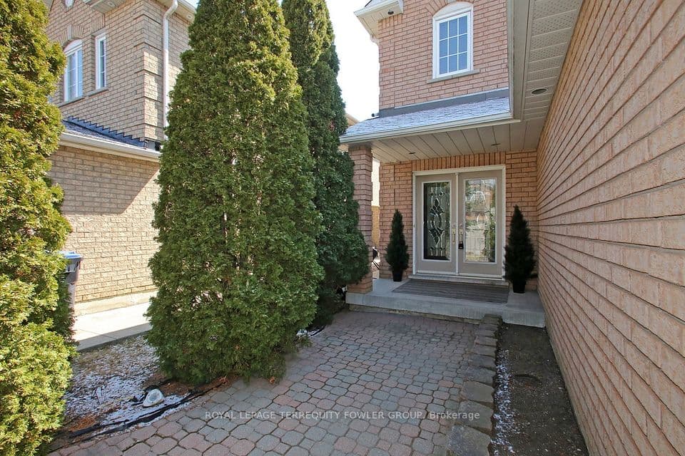 3 Frustac Trail, Caledon, ON L7E 2A9 – photo 2